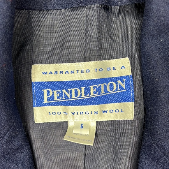 Vintage Pendleton 100% virgin Wool size 6 navy double breasted Pea Coat - Picture 7 of 9